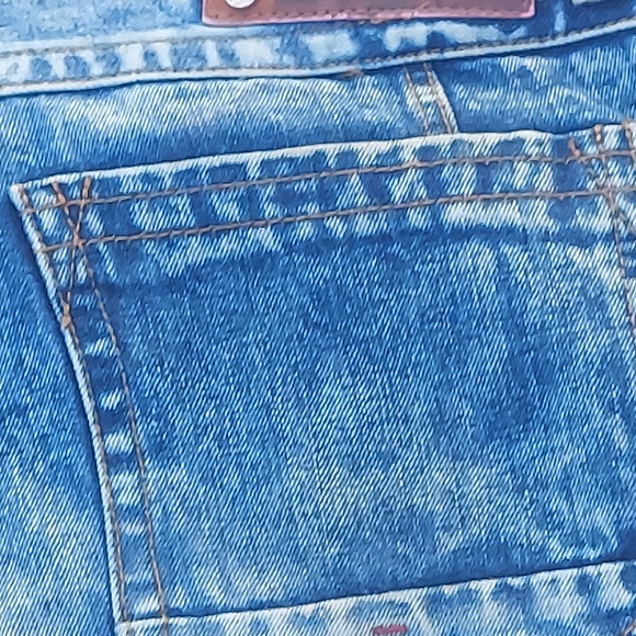 The American heritage denim Distillery Splatter paint style - Picture 5 of 8